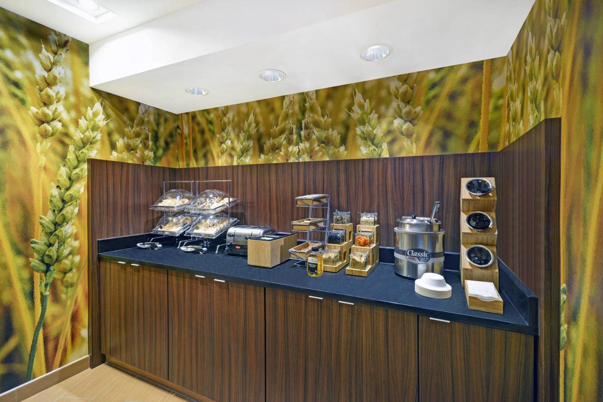萨凡纳西南-列文治山万枫套房酒店 列治文山 外观 照片